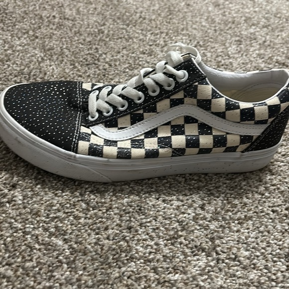 Brand new Vans. Size 9 women’s. - Picture 3 of 5